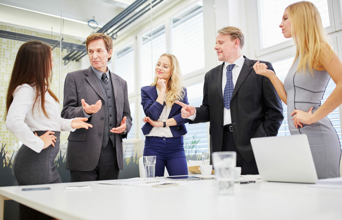 header rh offre d'emploi commerce