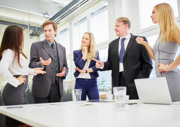 header rh offre d'emploi commerce